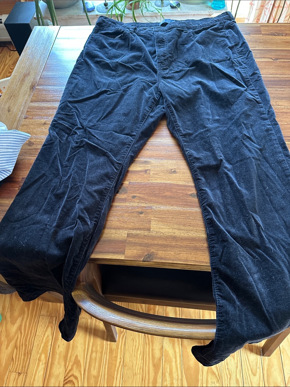 GAP Corduroy very soft women’s Pants - flare